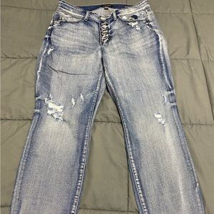 Judy Blue Button Fly Contrast Wash Boyfriend Jean